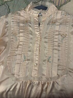 Women’s Satin Embroidered Nightgown - Cream